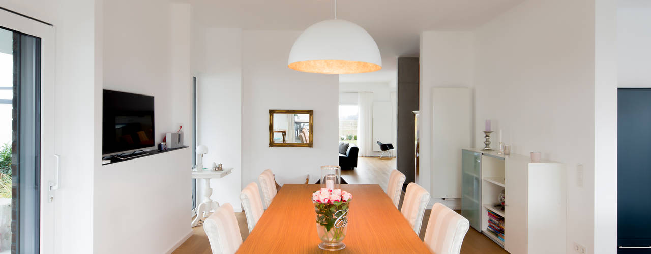Haus HC, Ferreira | Verfürth Architekten Ferreira | Verfürth Architekten Modern dining room