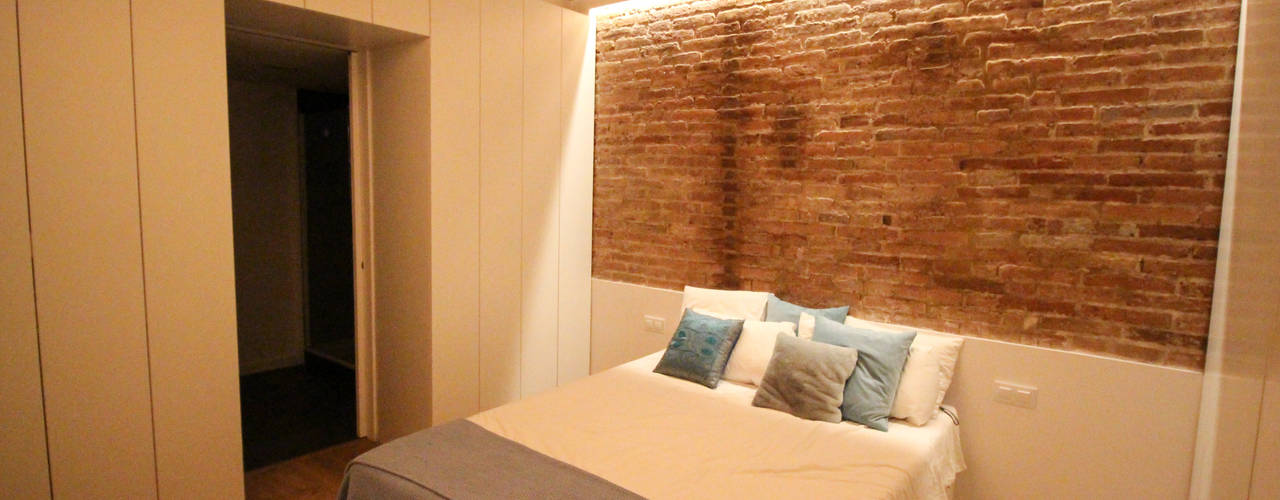 Reforma integral de vivienda en Barcelona capital, Reformas Vicort Reformas Vicort Kamar Tidur Klasik Kayu Wood effect