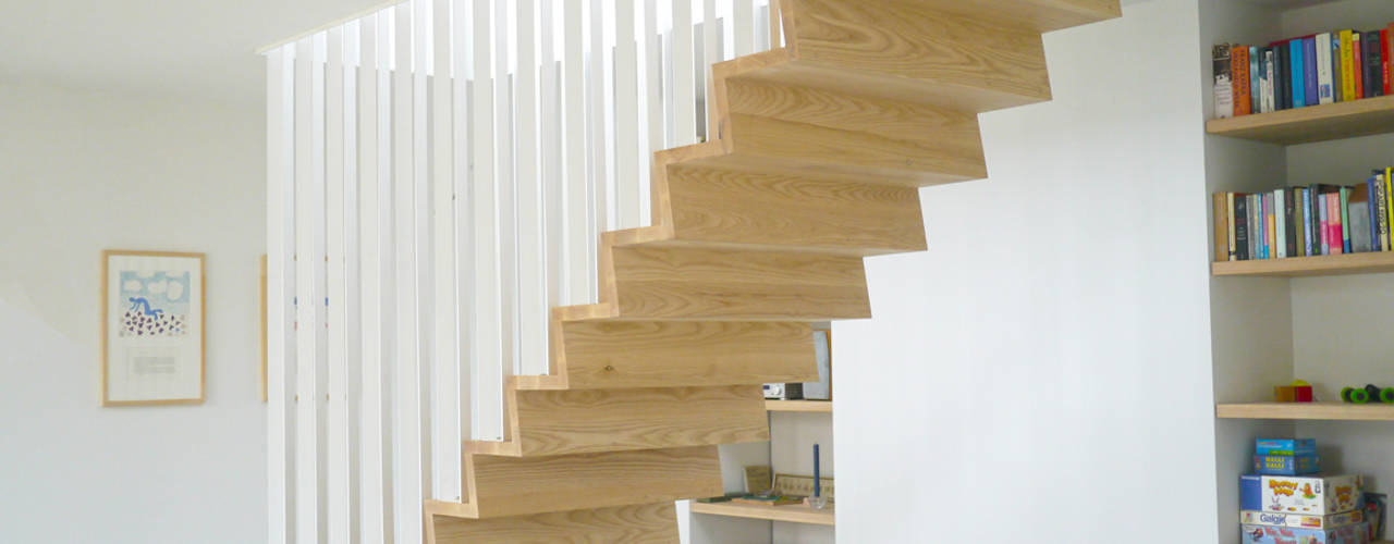 Z-trap, Joyce Flendrie | Interieur & Design Joyce Flendrie | Interieur & Design Moderne gangen, hallen & trappenhuizen IJzer / Staal