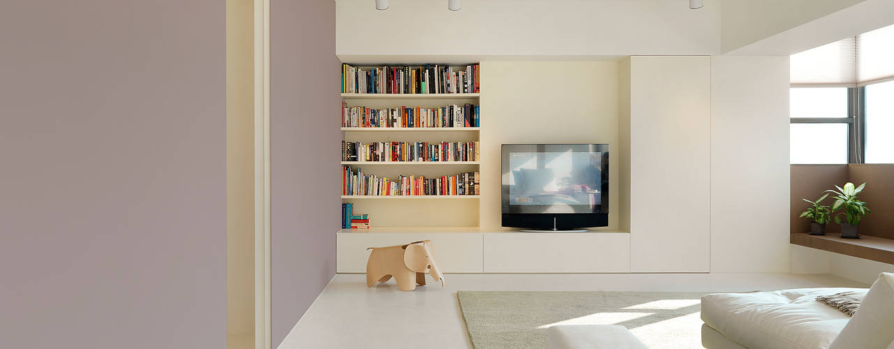 王宅 Wang Residence, 何侯設計 Ho + Hou Studio Architects 何侯設計 Ho + Hou Studio Architects Minimalist living room