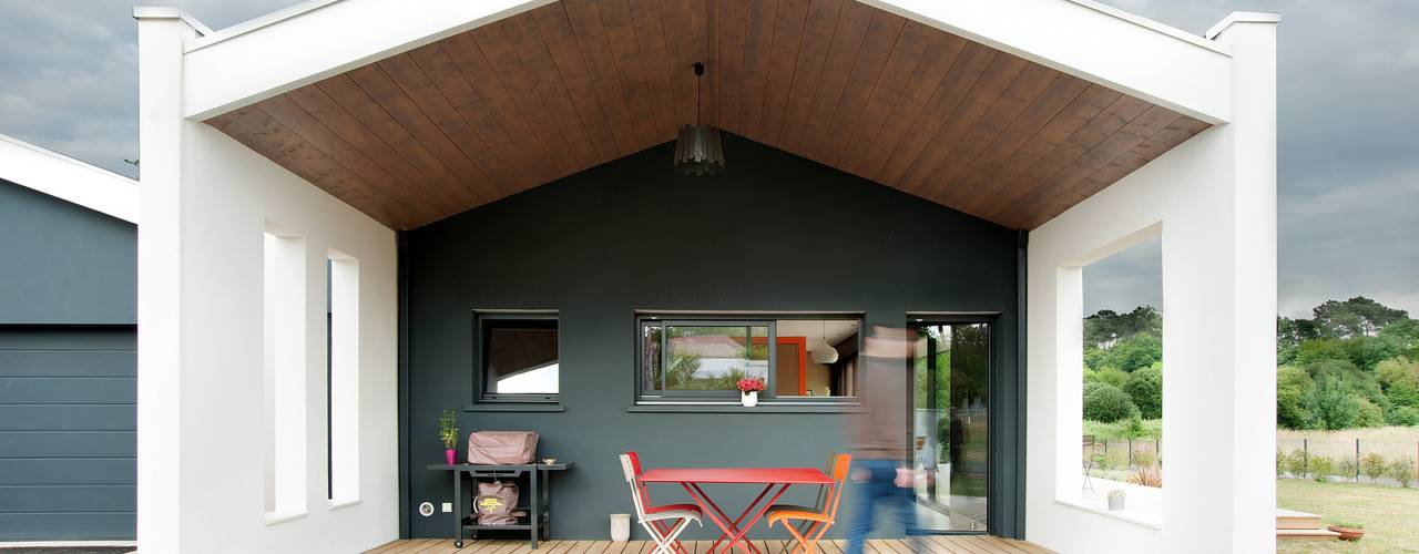 Maison Individuelle à Canéjan, Plus Architectes Plus Architectes Balcones y terrazas de estilo moderno