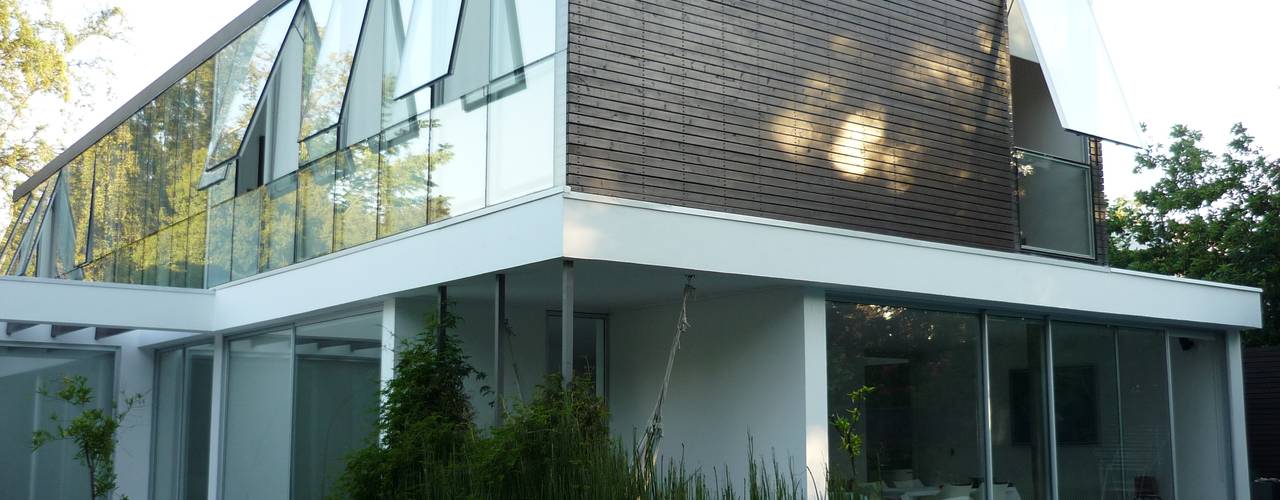 Casa Joullié, Claudia Tidy Arquitectura Claudia Tidy Arquitectura Minimalistische huizen Hout Hout