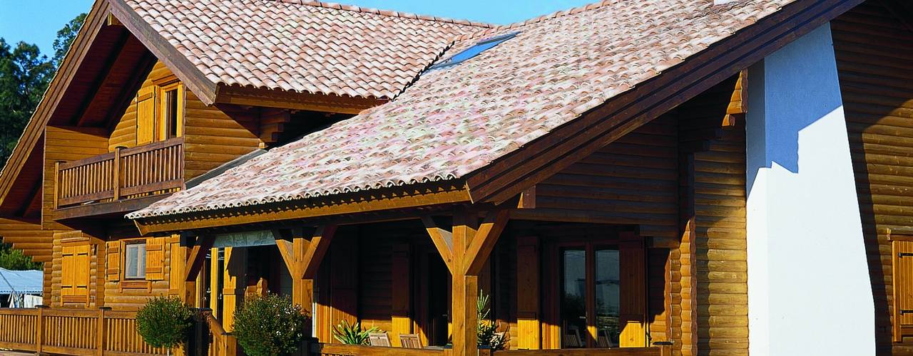 RUSTICASA | 100 projetos | Portugal + Espanha, RUSTICASA RUSTICASA Rumah kayu Parket Multicolored