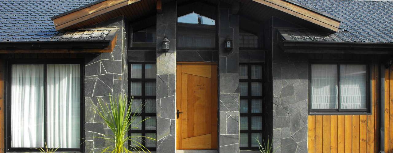 CASA WT, REW. Arquitectura & Diseño REW. Arquitectura & Diseño Rustic style house Stone Wood effect