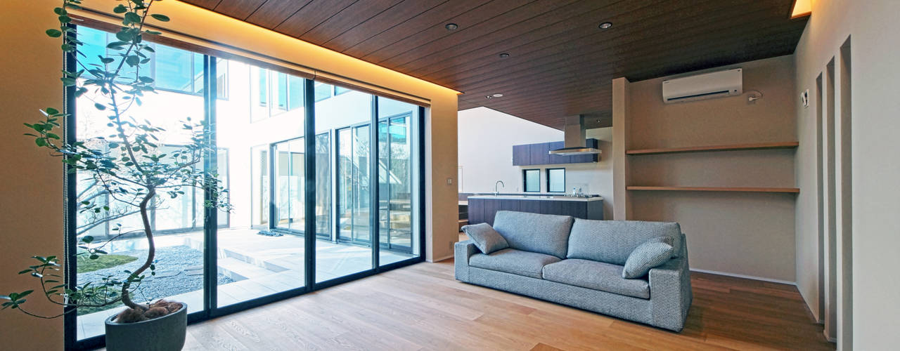 庭を楽しむ家, TERAJIMA ARCHITECTS／テラジマアーキテクツ TERAJIMA ARCHITECTS／テラジマアーキテクツ Modern living room