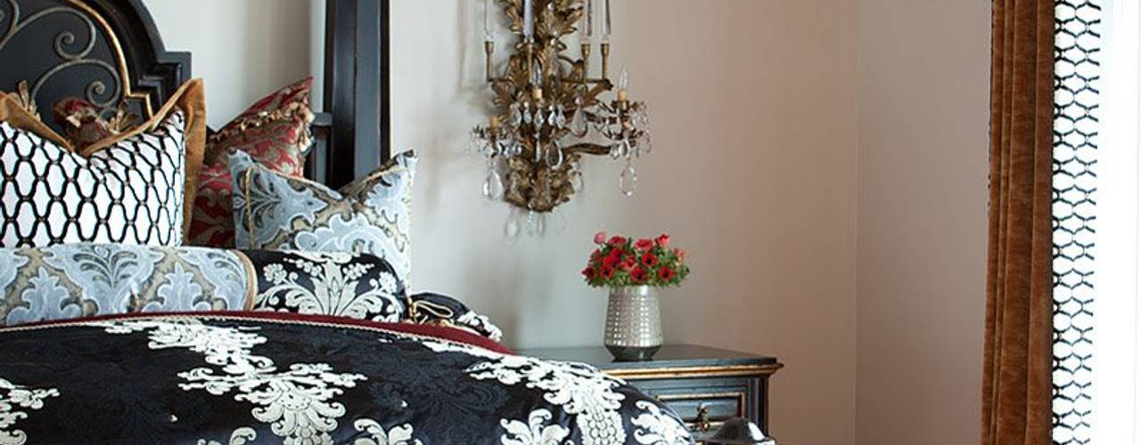 Old World Charm, Kellie Burke Interiors Kellie Burke Interiors Chambre classique