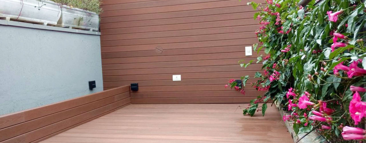 Deck e Painel em Madeira Plástica, Ecopex Ecopex Paredes y pisos de estilo rústico Compuestos de madera y plástico Acabado en madera