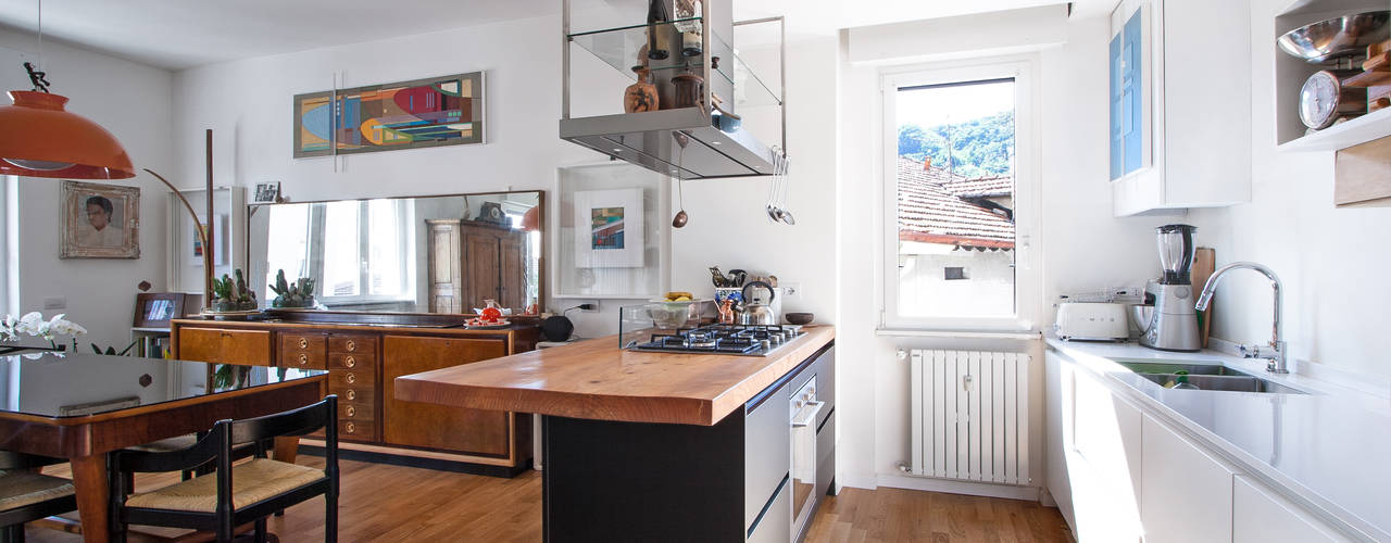 3VM_Ristrutturazione di una casa-atelier d’artista a Como, Chantal Forzatti architetto Chantal Forzatti architetto Cocinas de estilo ecléctico