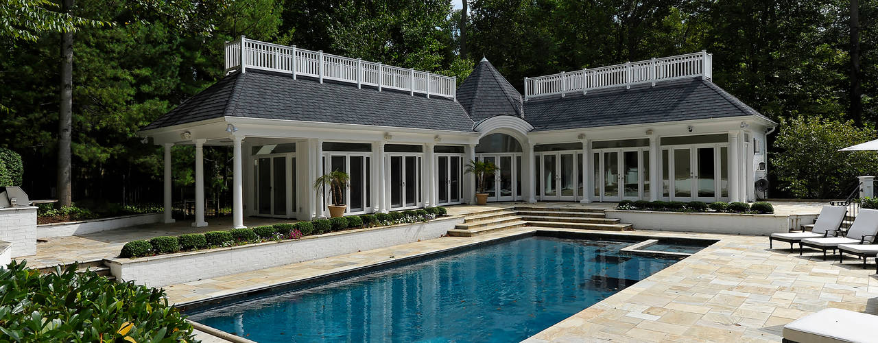 Purchase Consultation and Whole House Renovation in Potomac, Maryland, BOWA - Design Build Experts BOWA - Design Build Experts Classic style pool