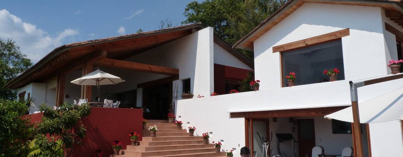 Casa PT-A, VÁZQUEZ DEL MERCADO - ARQUITECTURA VÁZQUEZ DEL MERCADO - ARQUITECTURA Minimalistyczny balkon, taras i weranda