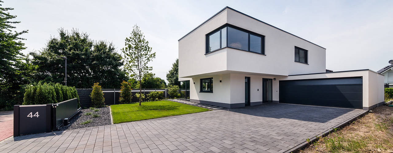 Spiel mit drei Kuben, Helwig Haus und Raum Planungs GmbH Helwig Haus und Raum Planungs GmbH Modern houses