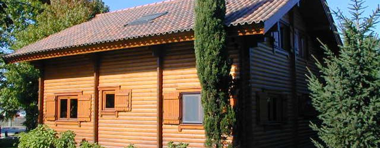 RUSTICASA | Casa de exposição | Vila Nova de Cerveira, RUSTICASA RUSTICASA Wooden houses Solid Wood Multicolored