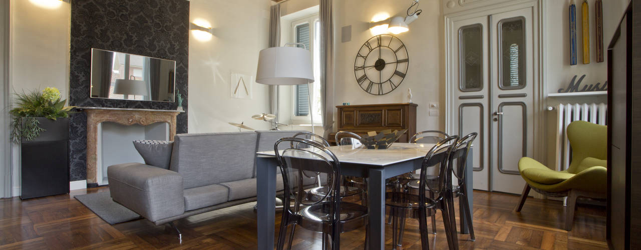 Un Appartamento d'Epoca con Tocchi Moderni a Torino