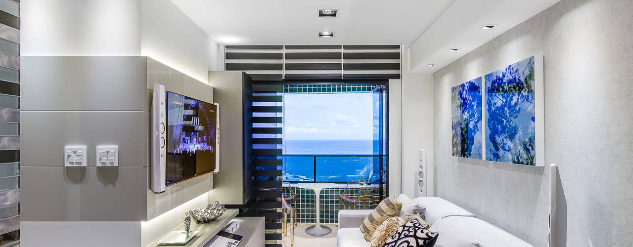 Flat | Moderno | Aconchegante | Sofisticado | Funcional, Arquitetura Sônia Beltrão & associados Arquitetura Sônia Beltrão & associados Salas de estar modernas Vidro Cinza