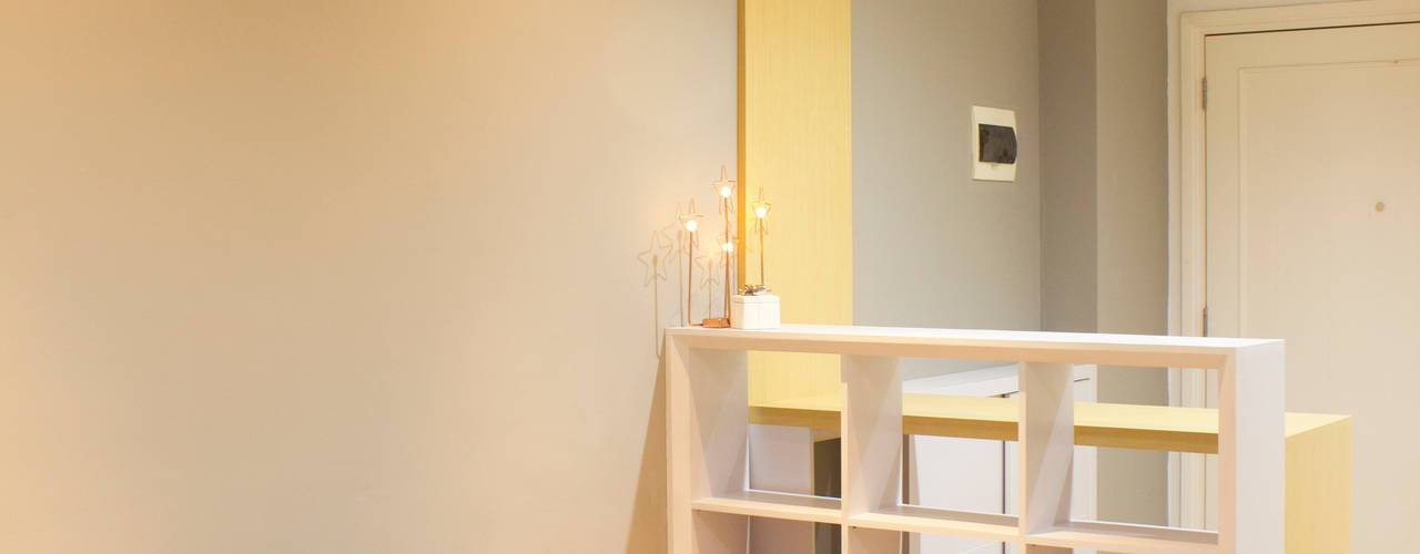 RSA Apartment Unit, TIES Design & Build TIES Design & Build Ruang Keluarga Gaya Skandinavia