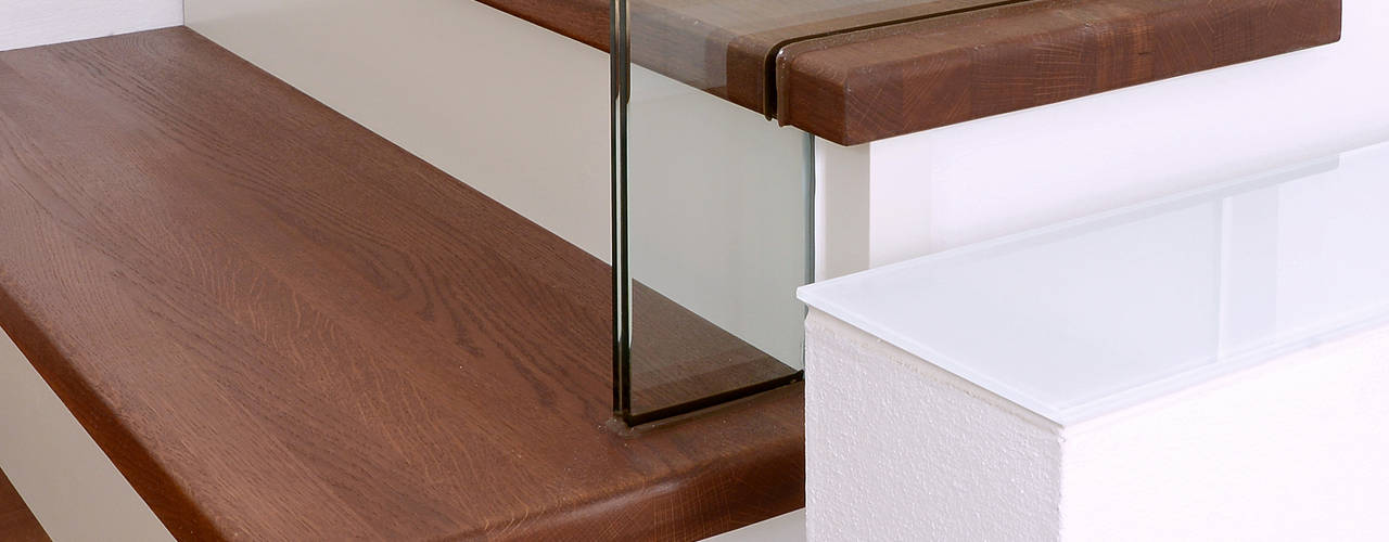homify Stairs Solid Wood Multicolored