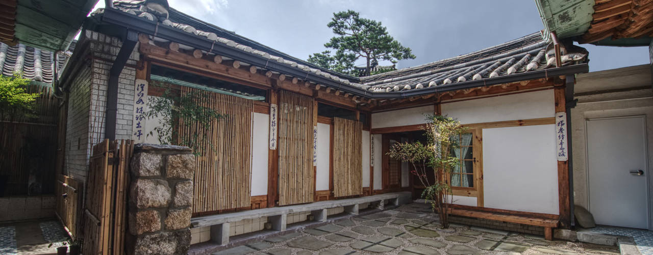 'Hyehwa1938' - korean modern traditional house, 참우리건축 참우리건축 Jardines asiáticos