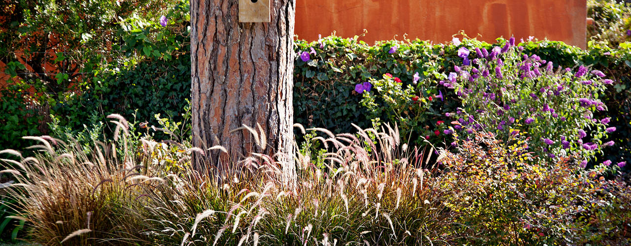 Projeto de jardim edílico em quinta - Cottage Garden, Maria Mayer | Interior & Landscape Design Maria Mayer | Interior & Landscape Design Giardino rurale