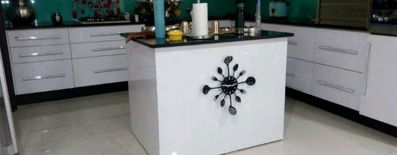 homify Modern kitchen