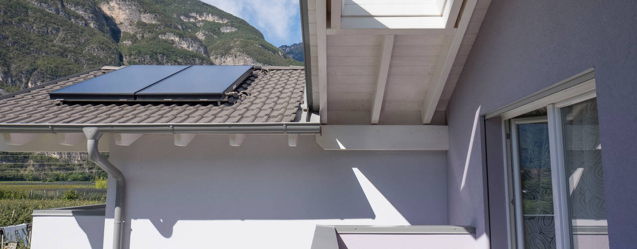 Casa prefabbricata in legno su progetto - Trifamiliare, Bolzano, Spazio Positivo Spazio Positivo Gable roof Grey