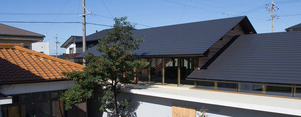 House NI, 1-1 Architects 一級建築士事務所 1-1 Architects 一級建築士事務所 Eclectic style houses