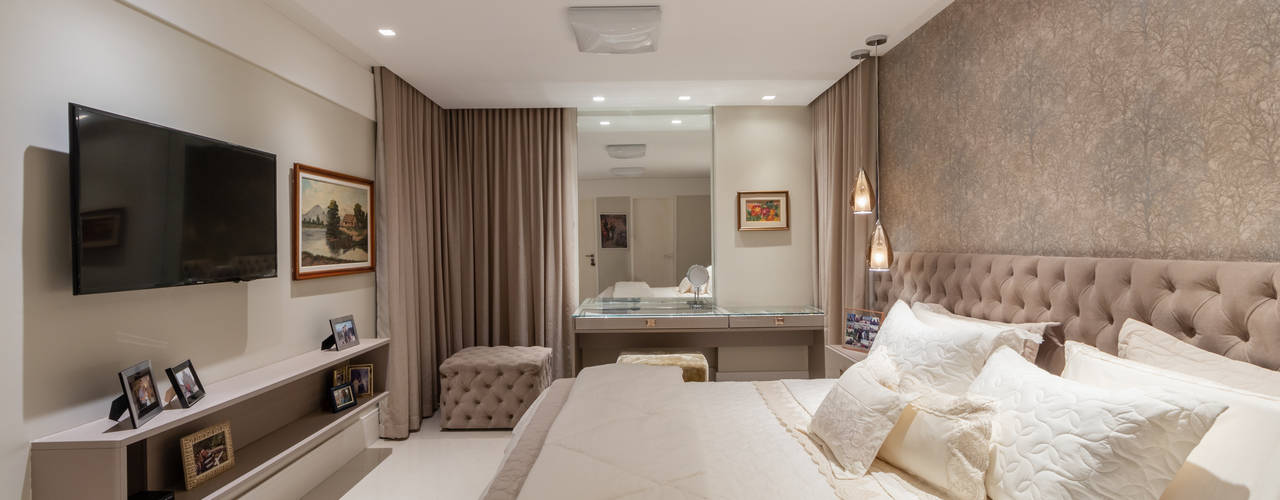 Reforma em Apartamento com toque classico e moderno, em tons claros, Arquitetura Sônia Beltrão & associados Arquitetura Sônia Beltrão & associados Modern style bedroom