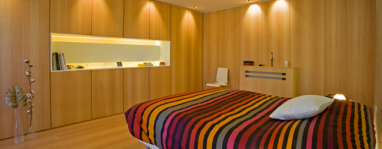 Remodelación Duplex, INFINISKI INFINISKI Dormitorios de estilo minimalista