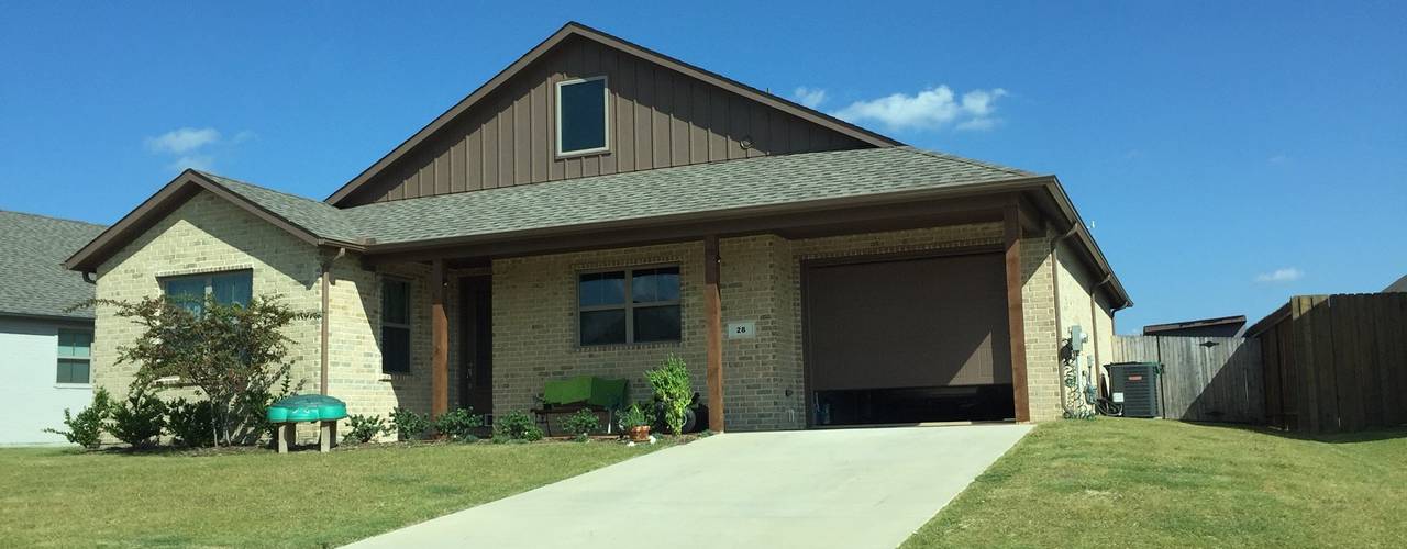 Model Home Sable Creek,Texas, Ground 11 Architects Ground 11 Architects Casas modernas: Ideas, imágenes y decoración