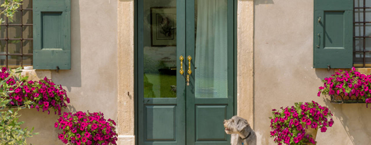 Porta con Sopraluce: 15 Idee per la Porta d'Ingresso