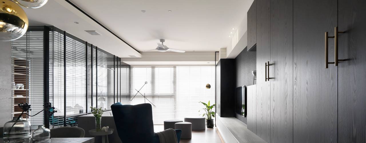 黑白融合 Black and white fusion, 肯星室內設計 肯星室內設計 Modern living room