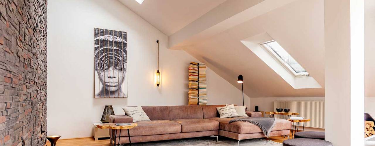 Dachgeschosswohnung, INTERIORS by Danijela Rathner INTERIORS by Danijela Rathner Industrial style living room