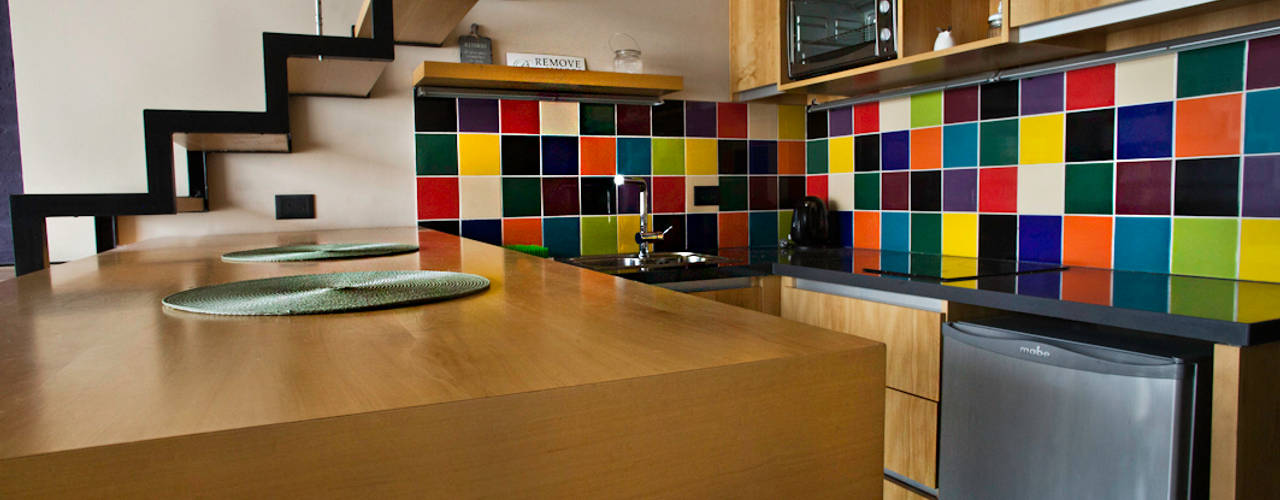 Reforma de un loft, Ba75 Atelier de Arquitectura Ba75 Atelier de Arquitectura Cocinas pequeñas