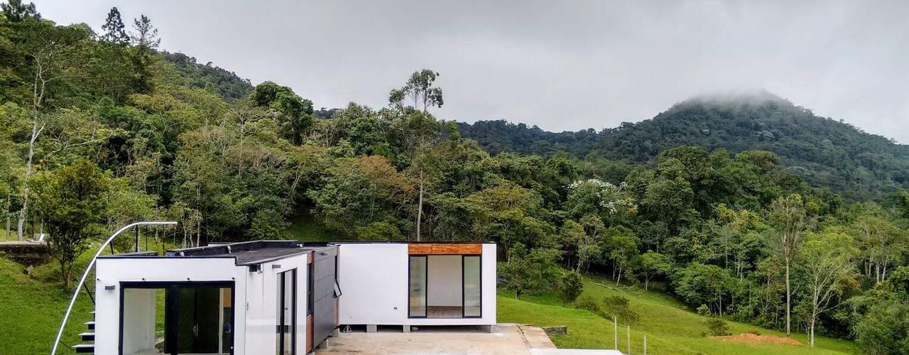 Casa de Campo Modular, km18 La Elvira, DeCasas.co DeCasas.co Дома в стиле модерн