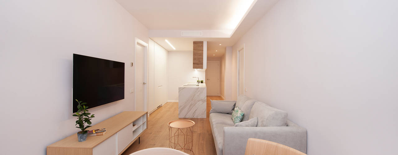 Restaurar la Armonía y el Equilibrio con el Feng Shui en este Apartamento en Barcelona, Cristina Jové Cristina Jové Soggiorno minimalista