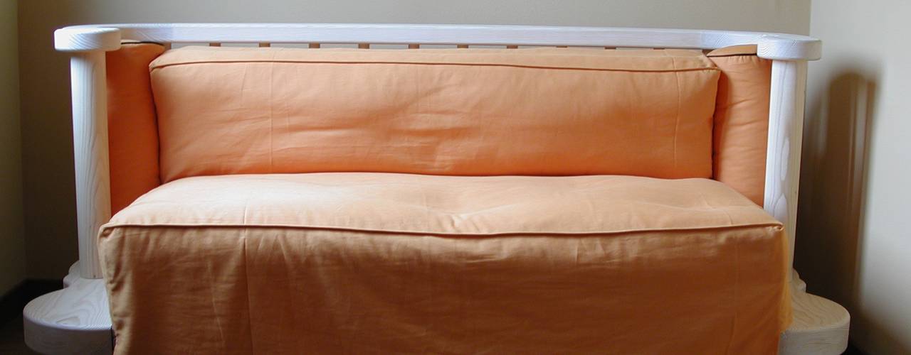 CAMERE DA LETTO CONFORTEVOLI, Anita Cerpelloni Paper Project Venice Anita Cerpelloni Paper Project Venice 臥室 實木 Multicolored