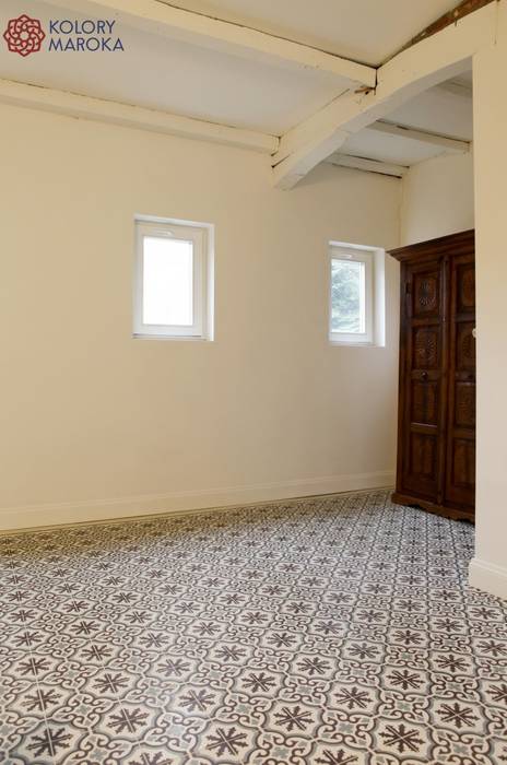 Aranżacje płytek cementowych w korytarzach i przedpokojach, Kolory Maroka Kolory Maroka Paredes y pisos de estilo mediterráneo