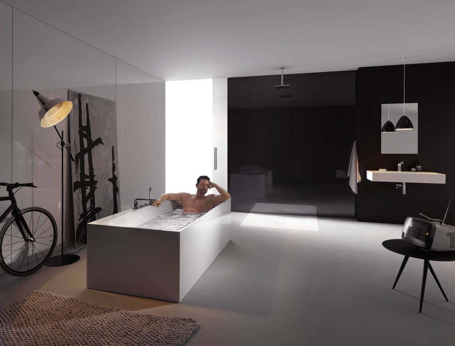 BETTELUX SILHOUETTE, BETTE GmbH & Co. KG BETTE GmbH & Co. KG Modern bathroom Bathtubs & showers