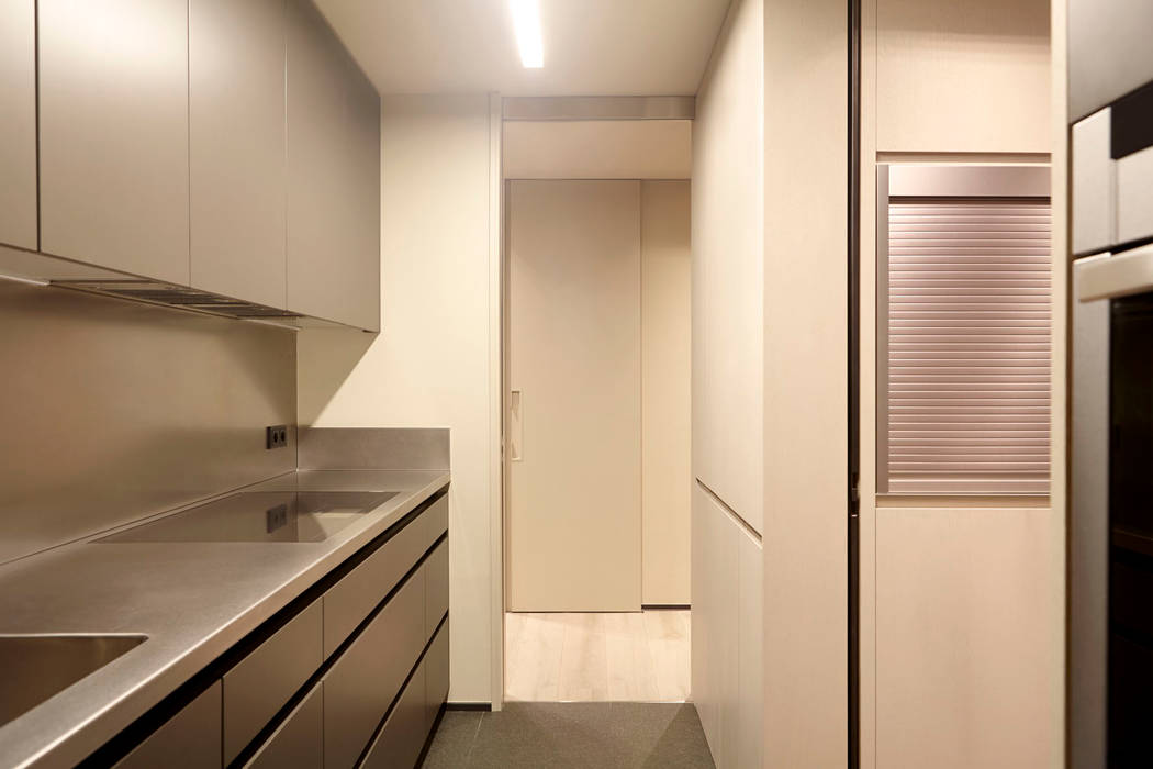 Sencillez visual de alta complejidad, Coblonal Arquitectura Coblonal Arquitectura Modern kitchen