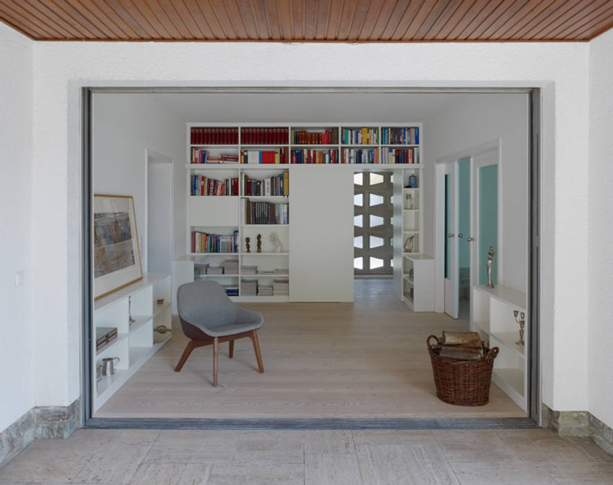 Bibliothek Wohnzimmer Von Architektur Sommerkamp Homify