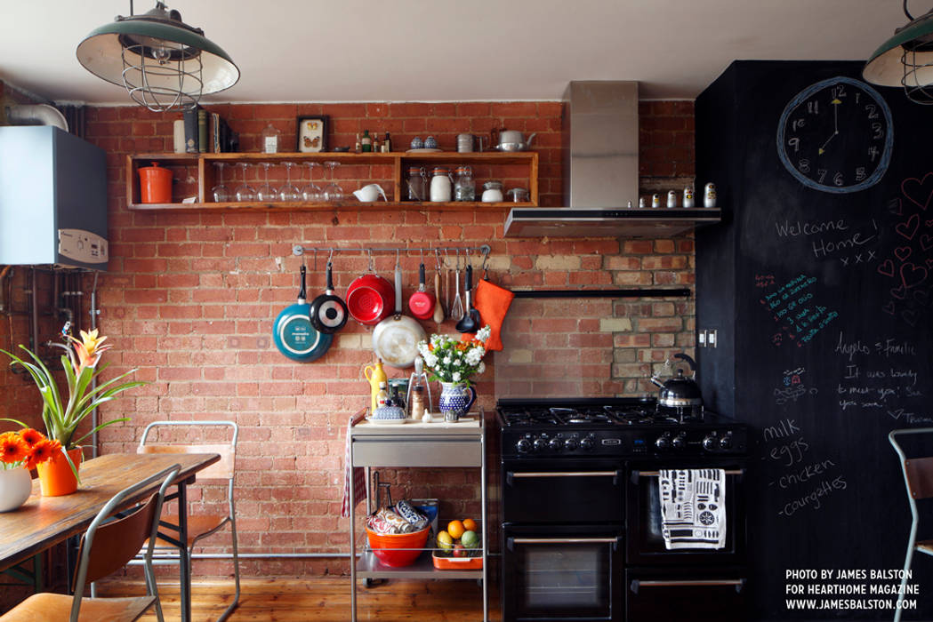 Dining homify Dapur Gaya Industrial