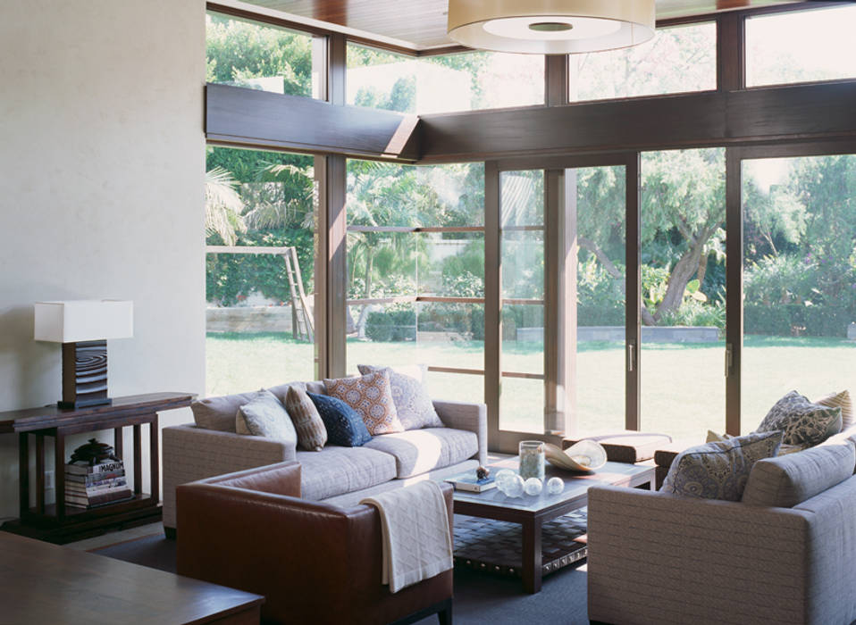 Malibu (Los Angeles) Lewis & Co Modern living room