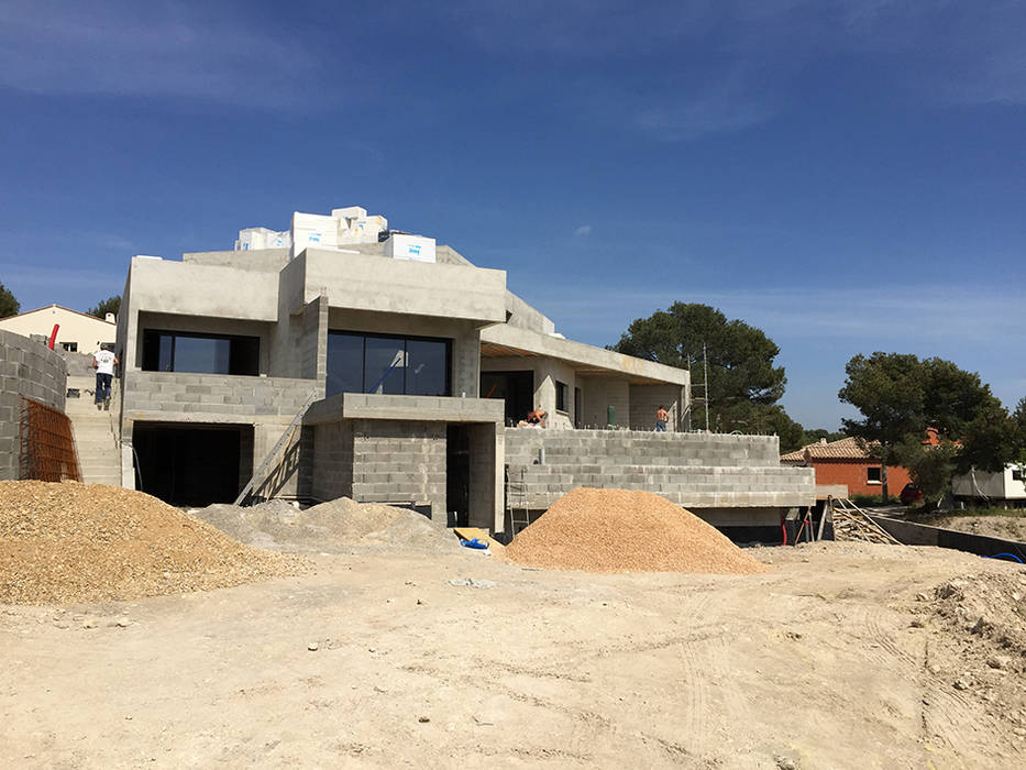 Villa Gaïa - En construction, MAAD Architectes MAAD Architectes Casas modernas