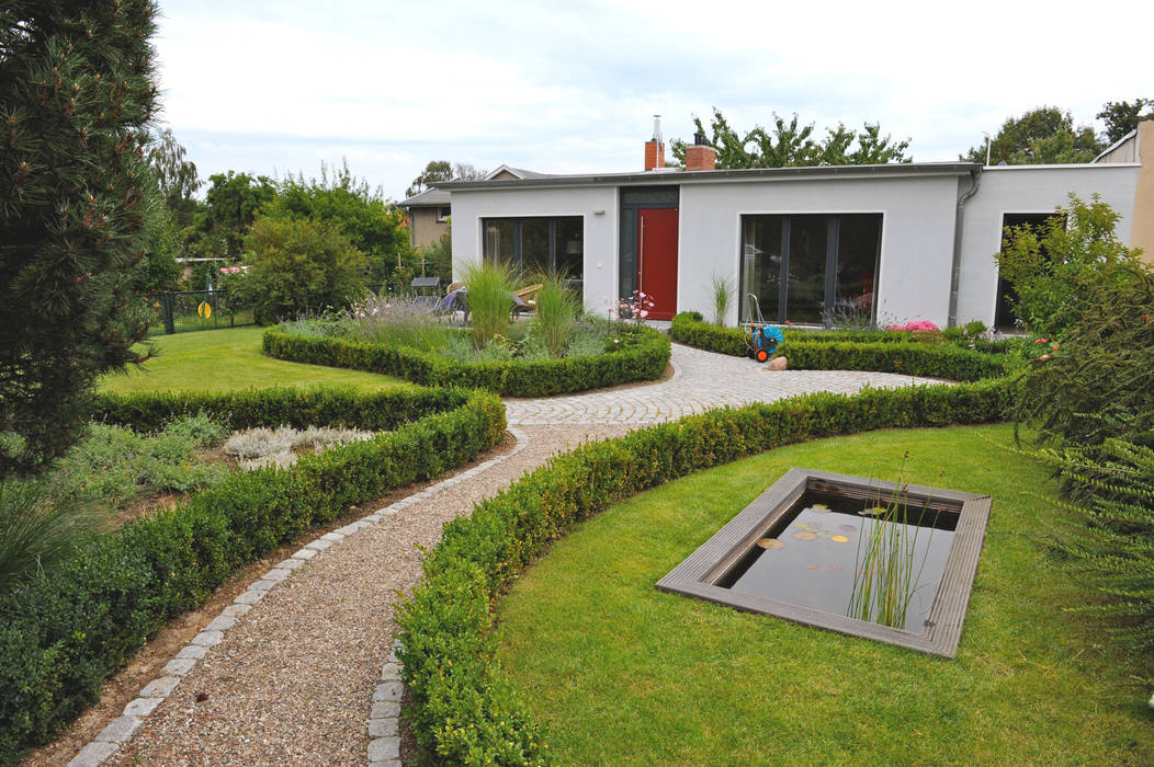 Verwandlung an der Ostsee, zymara und loitzenbauer architekten bda zymara und loitzenbauer architekten bda Maisons modernes