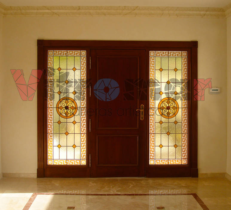 Fijos laterales con arenados Vitromar Vidrieras Artísticas Puertas de estilo ecléctico Puertas