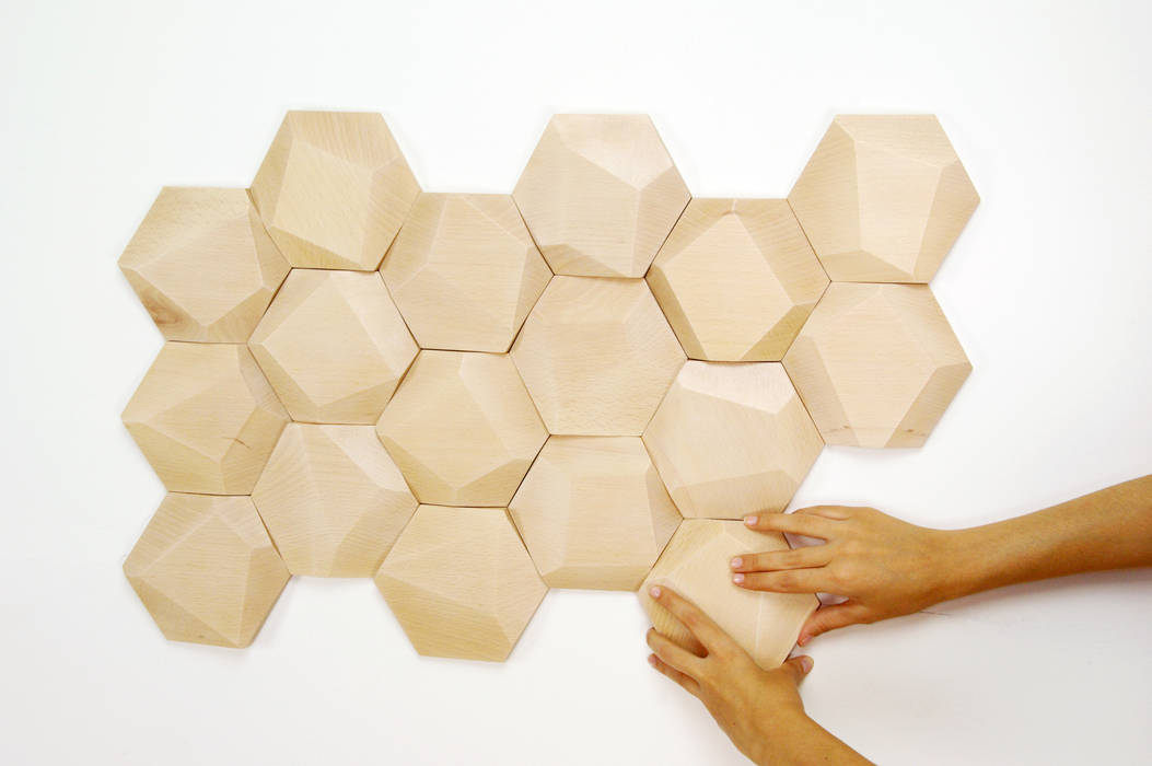 Bee Apis, módulos de madera para decorar tu pared, Monoculo Design Studio Monoculo Design Studio Otros espacios Objetos artísticos