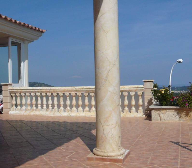 Aussensäulen in Estremoz marmoriert Illusionen mit Farbe Klassischer Flur, Diele & Treppenhaus Accessoires und Dekoration