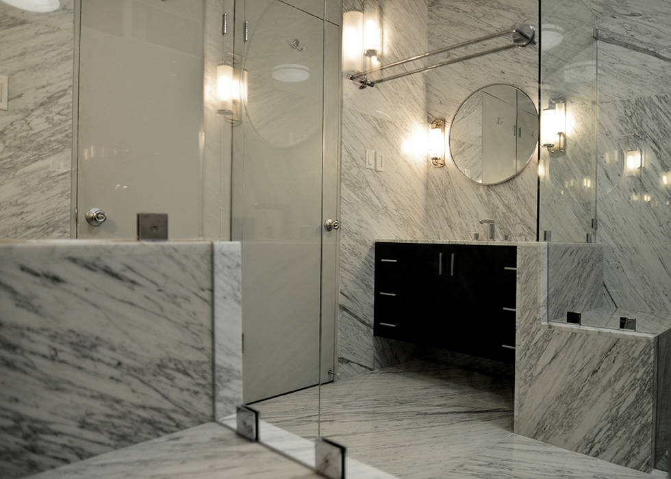 Mammoth Bathroom, Los Angeles CA. 2014 Erika Winters® Design Baños modernos