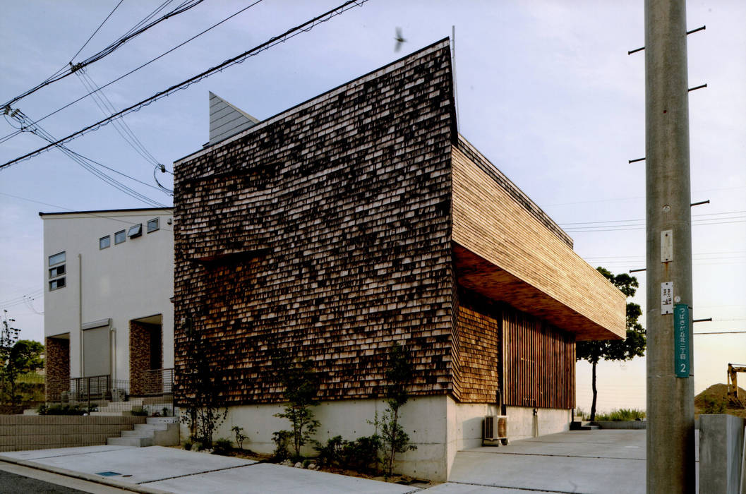 ROOF/M, eu建築設計 eu建築設計 Casas de estilo rural