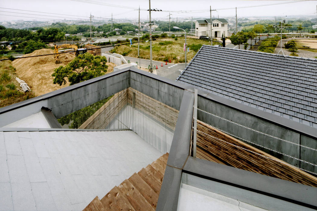 ROOF/M, eu建築設計 eu建築設計 Kırsal Balkon, Veranda & Teras