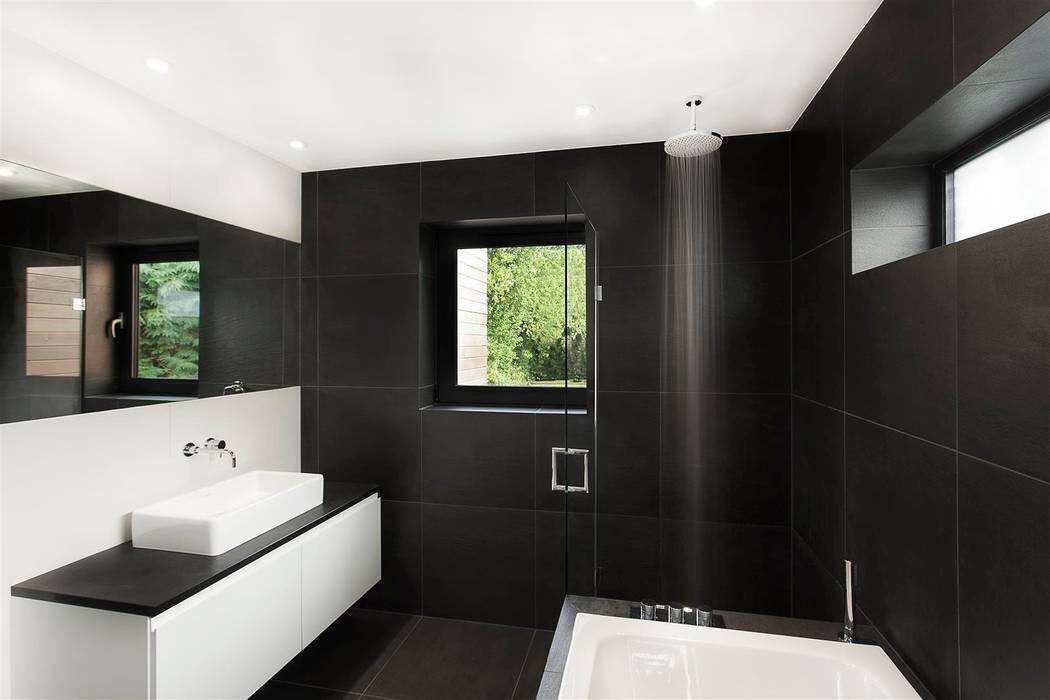 AR Design Studio- The Medic's House, AR Design Studio AR Design Studio Modern bathroom